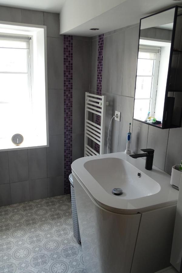 Le Saint-Claude, Appt Au Coeur De Ville La Rochelle  Zewnętrze zdjęcie